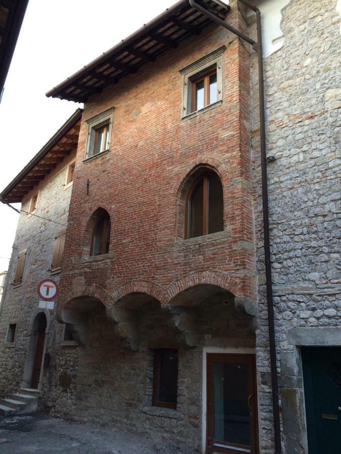 Casa Vacanze Alle Vergini Cividale del Friuli エクステリア 写真